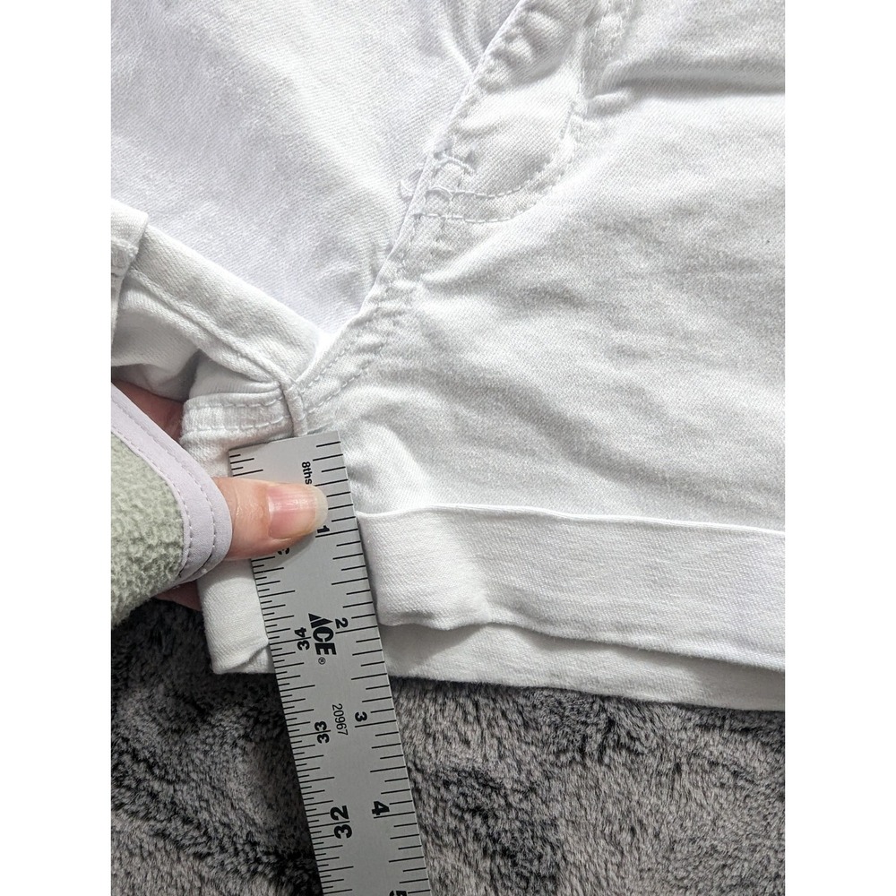 KanCan Cuffed Distressed Shorts Women's Size 9/28 White - Picture 8 of 11